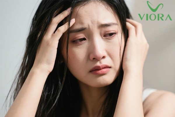 Làm Sao Để Tóc Hết Khô Cứng? 5 Cách Giúp Mái Tóc Mềm Mượt Trở Lại 21 Làm Sao Để Tóc Hết Khô Cứng? 5 Cách Giúp Mái Tóc Mềm Mượt Trở Lại
