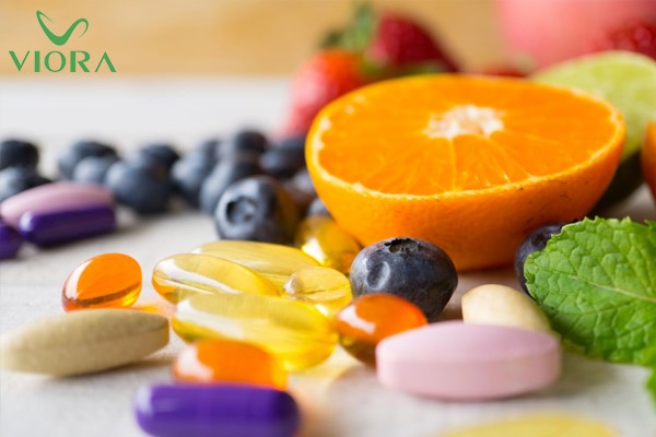 Rụng tóc bổ sung vitamin gì? Giải đáp từ chuyên gia chăm sóc tóc 4 Rụng tóc bổ sung vitamin gì? Giải đáp từ chuyên gia chăm sóc tóc 3