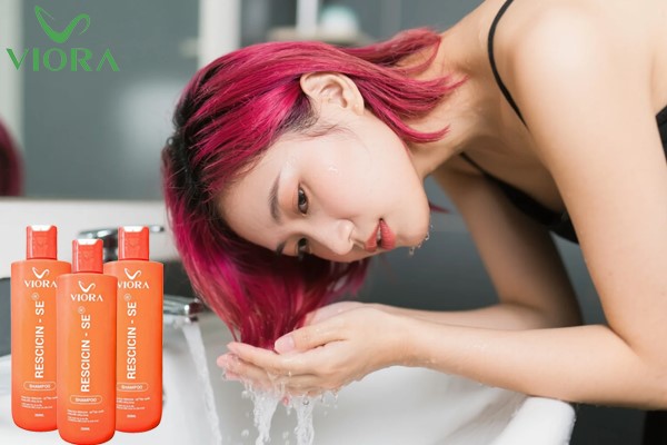 Tóc nhuộm dùng dầu gội Viora có tốt không? 3