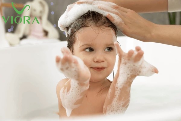 Dầu gội trị nấm da đầu ở trẻ em: Cách chọn đúng sản phẩm và dùng hiệu quả 3