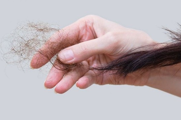 Tóc Khô Xơ Thiếu Chất Gì? Nguyên Nhân và Cách Khắc Phục